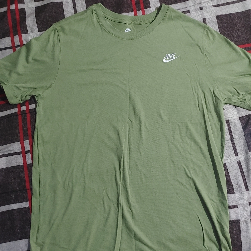 Nike Club Tee